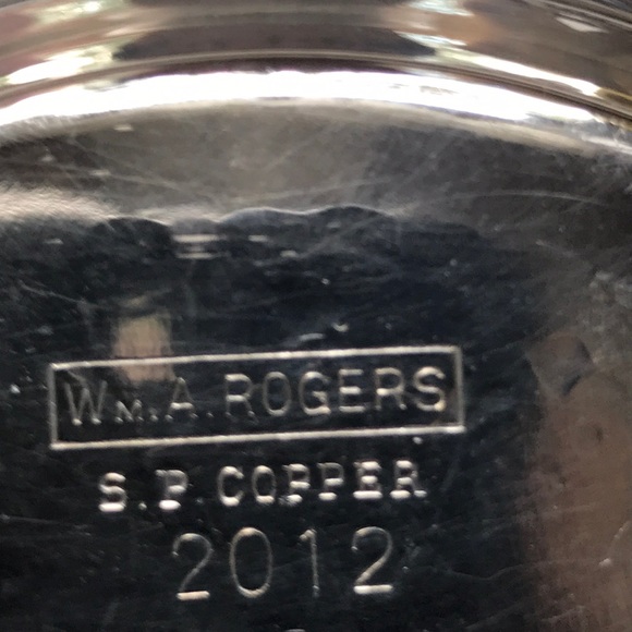 Wm A Rogers Silverplate on copper dishes - Picture 7 of 11